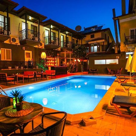 Four Seasons Apart Hotel Дальян Экстерьер фото