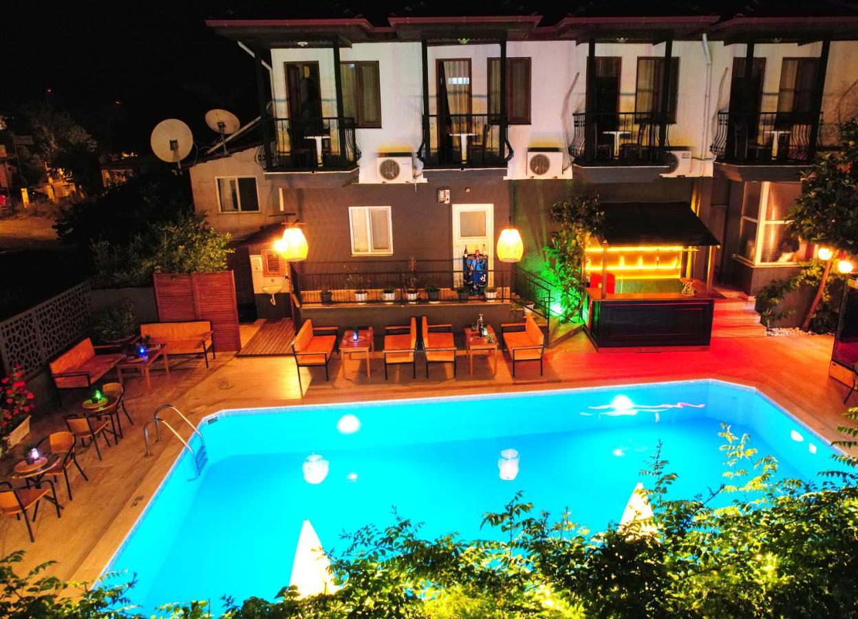 Four Seasons Apart Hotel Дальян Экстерьер фото