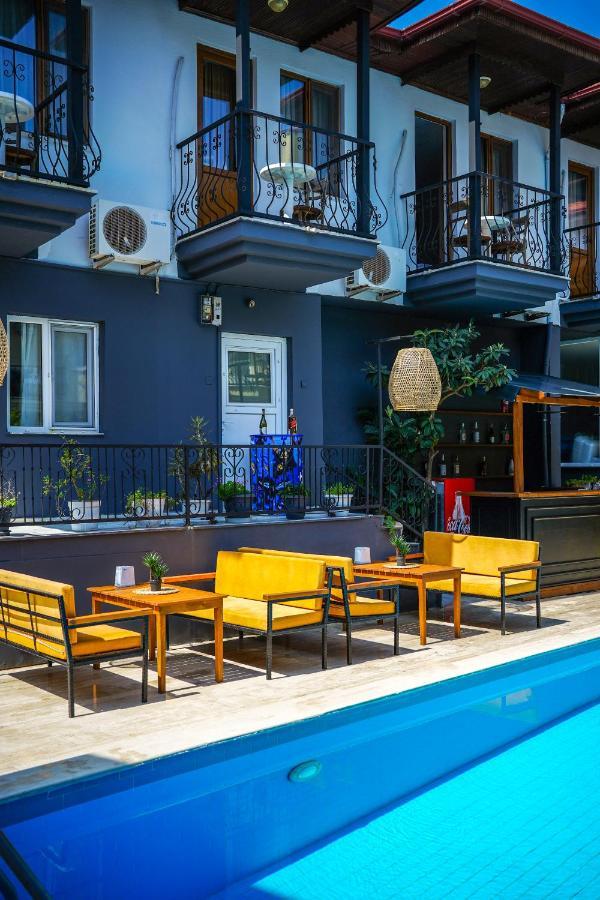 Four Seasons Apart Hotel Дальян Экстерьер фото